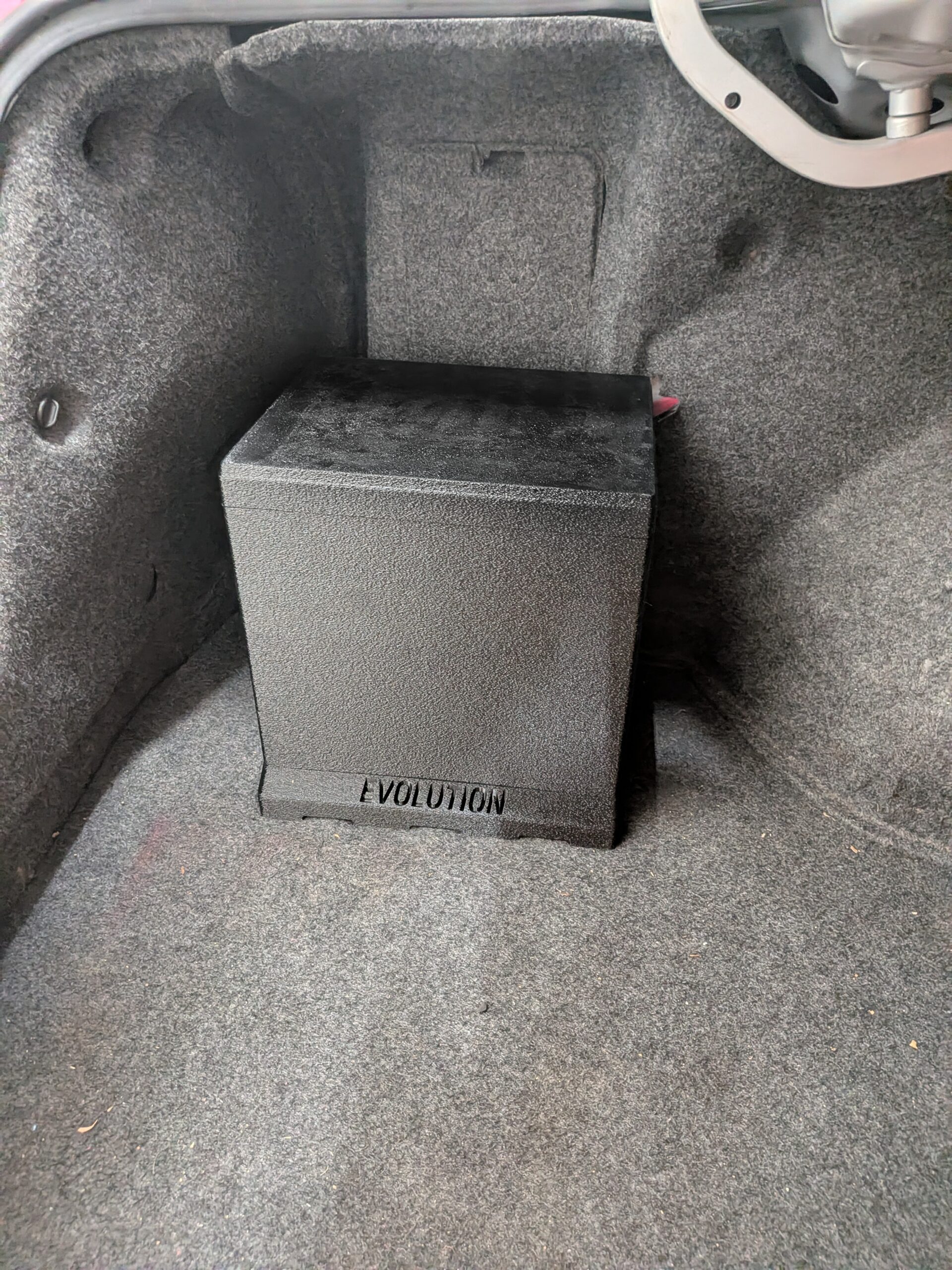 Trunk box installed Close