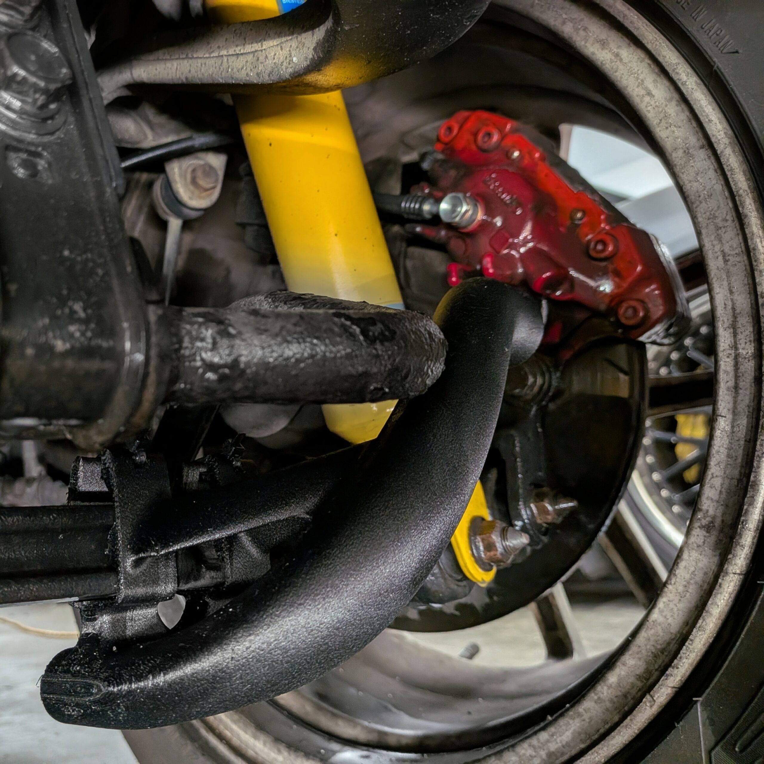 Rear Duct On Car Air Exit to Rotor and Caliper
