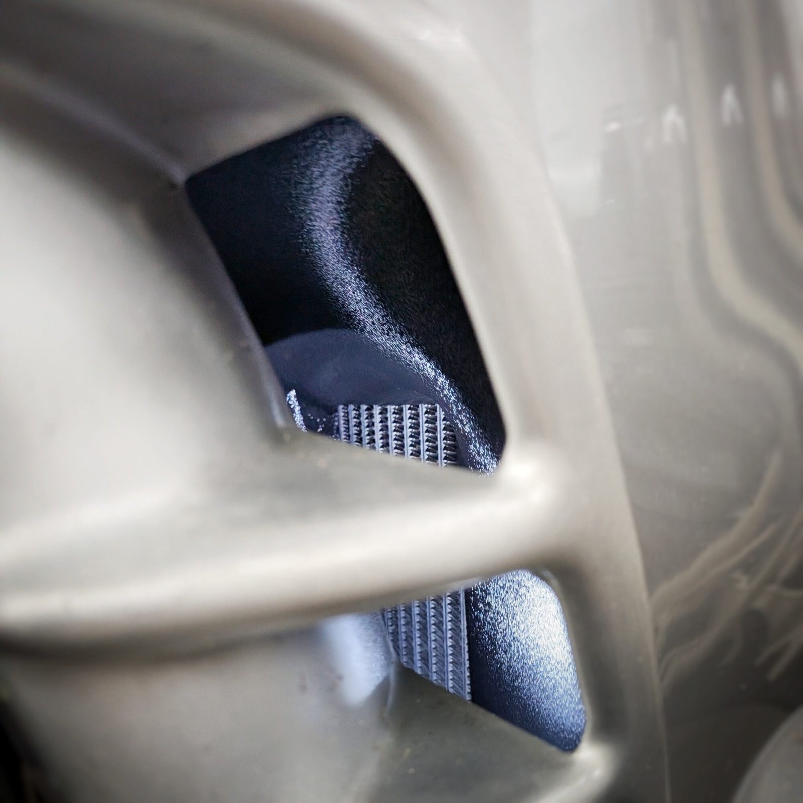 Evo 6 Oil Cooler Exit Duct View From Outer Vent